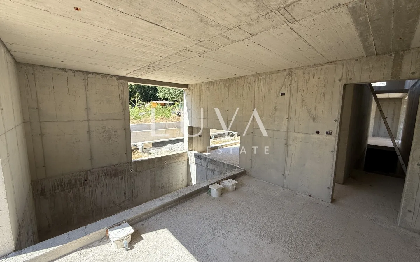 Istria, Poreč, modern house with a pool and a cinema hall, 398.10 m²