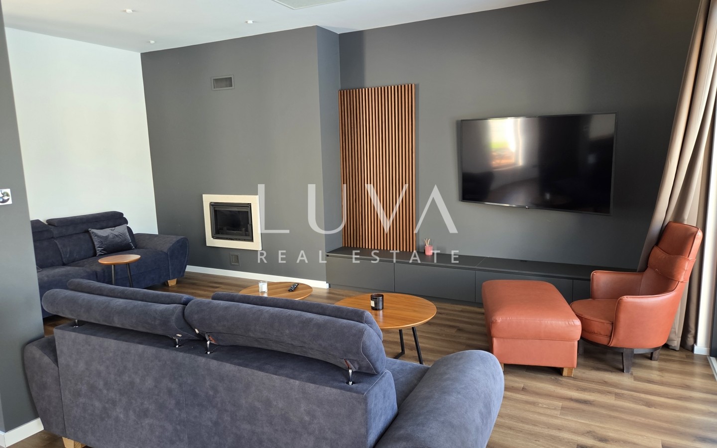 Novalja, Pag, luxury villa complex and building land for sale