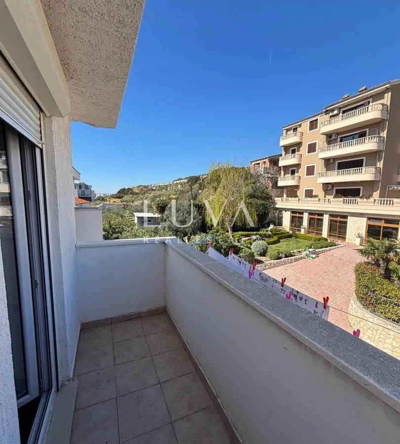Split, Žnjan, 4 room apartment with sea view, 103 m², for sale