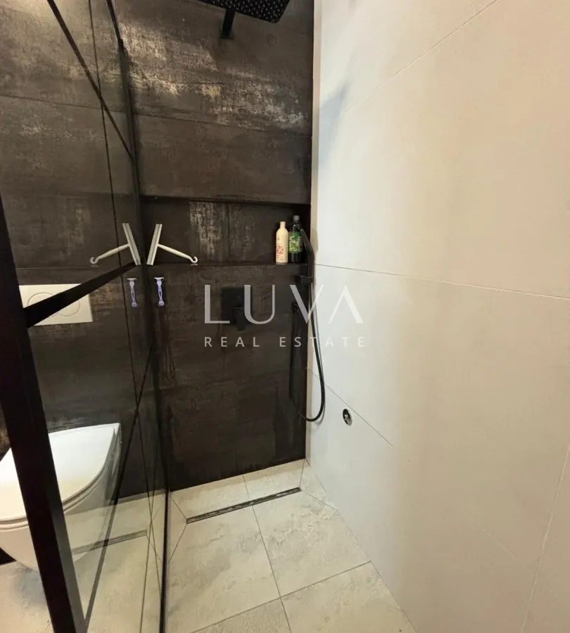 Split, Žnjan, 4 room apartment with sea view, 103 m², for sale