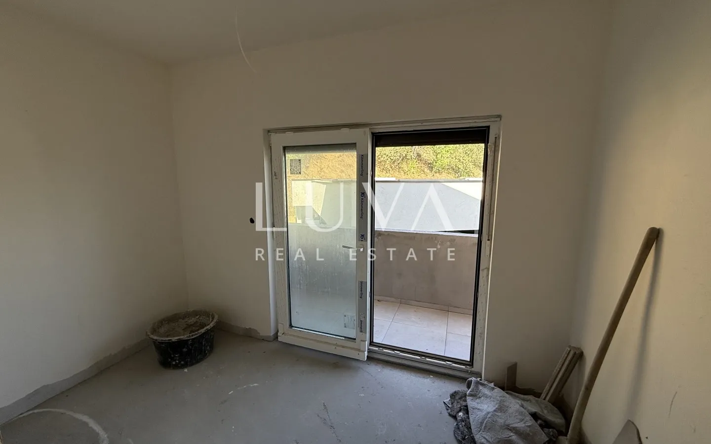 Zagreb, Vrapče, penthouse in a new building with a garage, NKP 91 m²