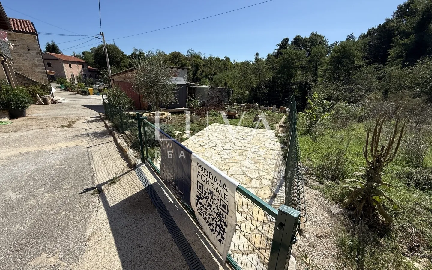Istria, Grožnjan, Martinčići, stone semi-detached house, 105 m²