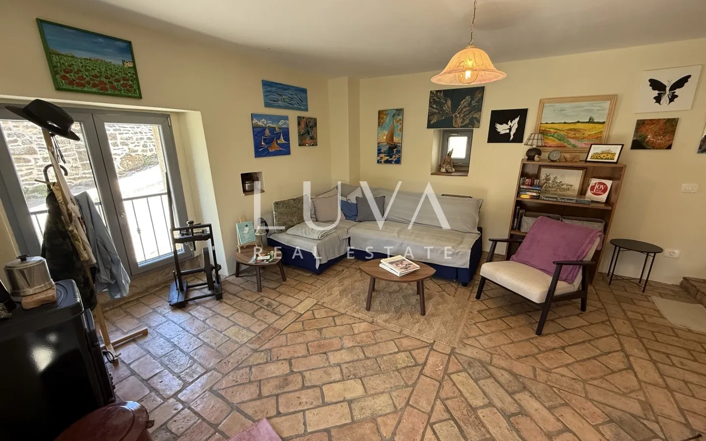 Istria, Grožnjan, Martinčići, stone semi-detached house, 105 m²