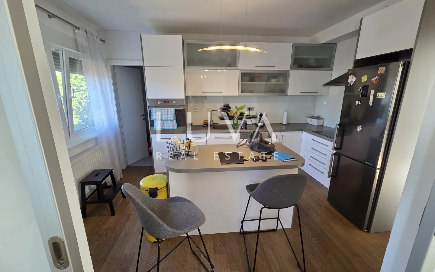 Zagreb, Šalata, Haus 310 m2 zur Anpassung, Garage, zu verkaufen