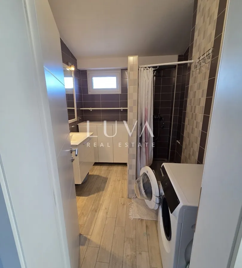 Zagreb, Šalata, Haus 310 m2 zur Anpassung, Garage, zu verkaufen
