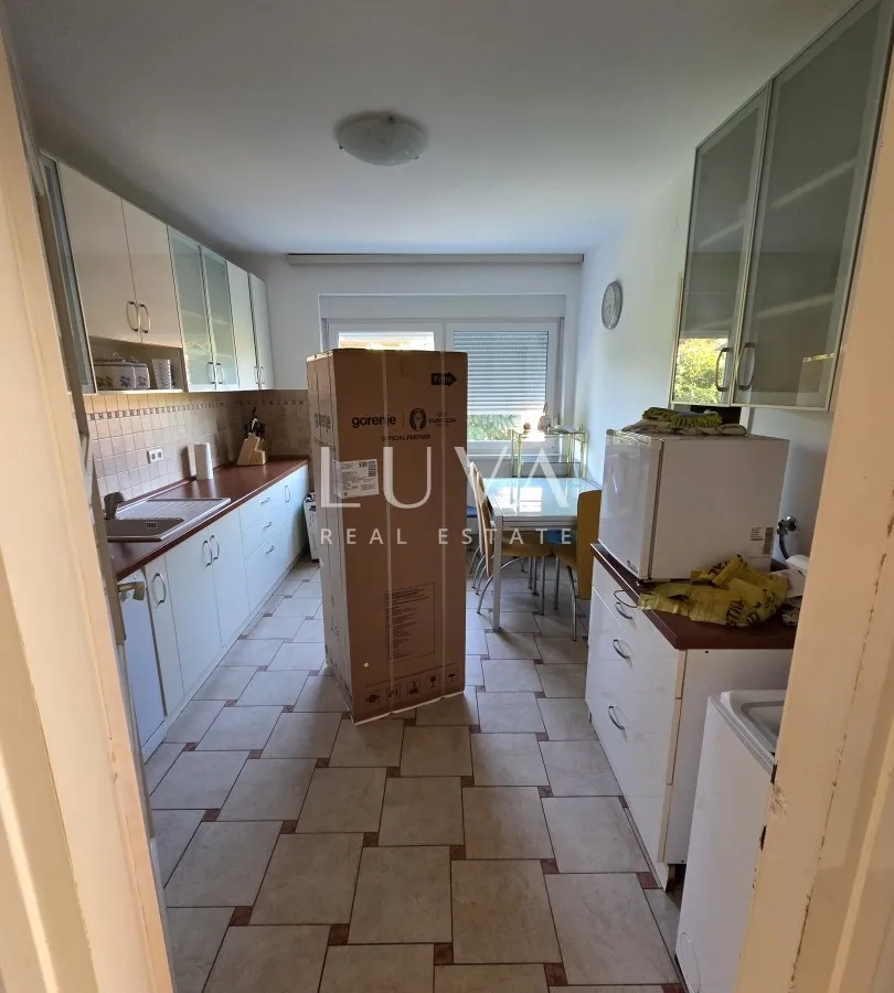 Zagreb, Šalata, Haus 310 m2 zur Anpassung, Garage, zu verkaufen