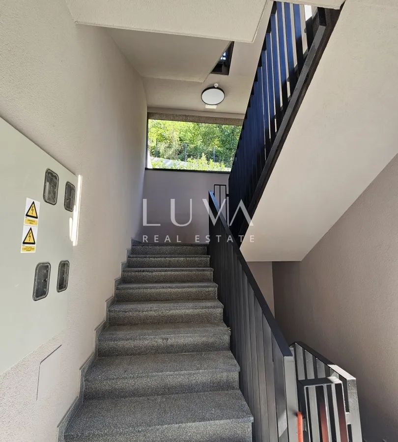 Zagreb, Kraljevec, luxury 4 room apartment 193m2 in a new building, for sale