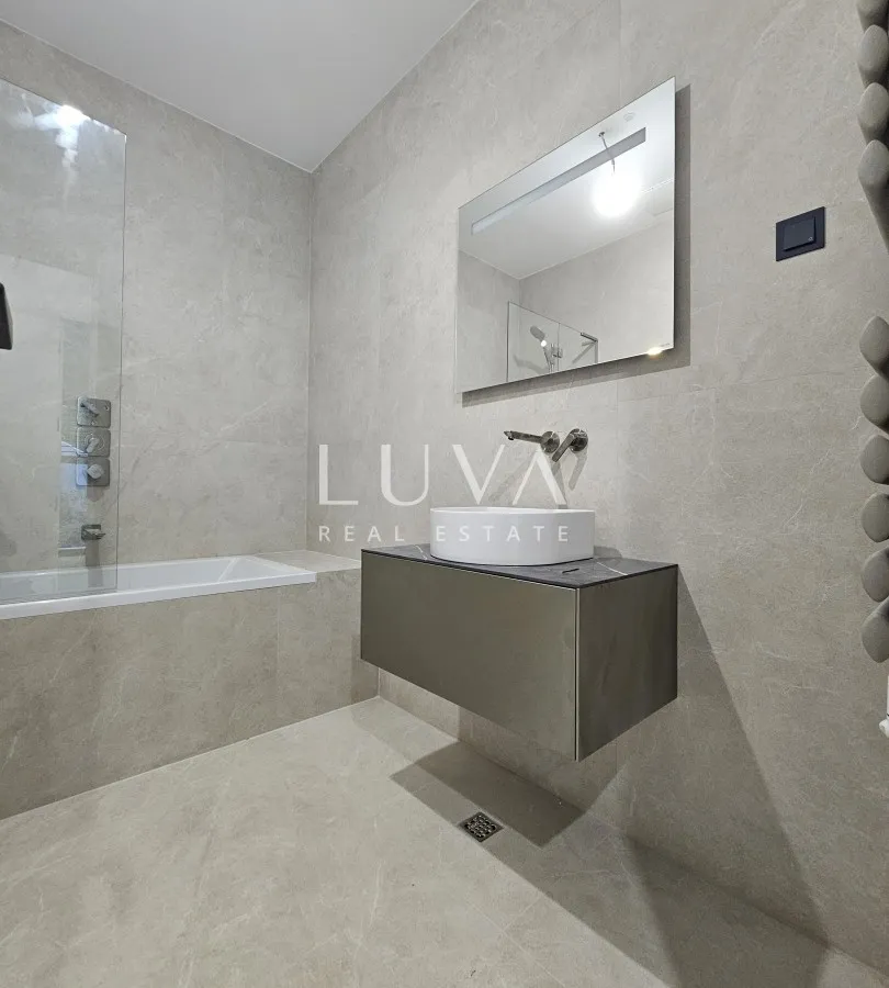 Zagreb, Kraljevec, luxury 4 room apartment 164m2 in a new building, for sale