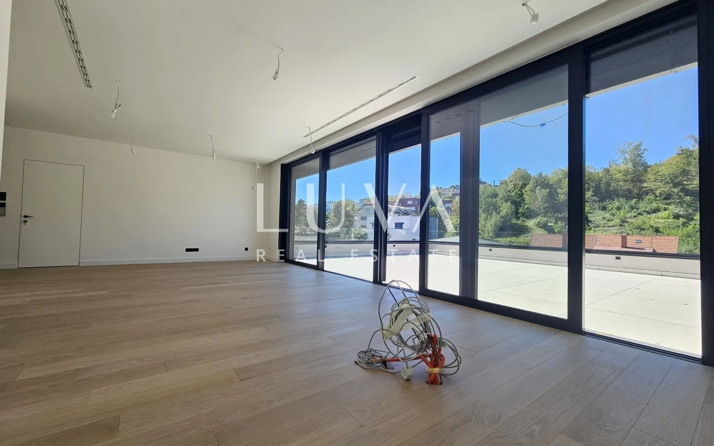 Zagreb, Kraljevec, luxury penthouse 140m2 in a new building, for sale