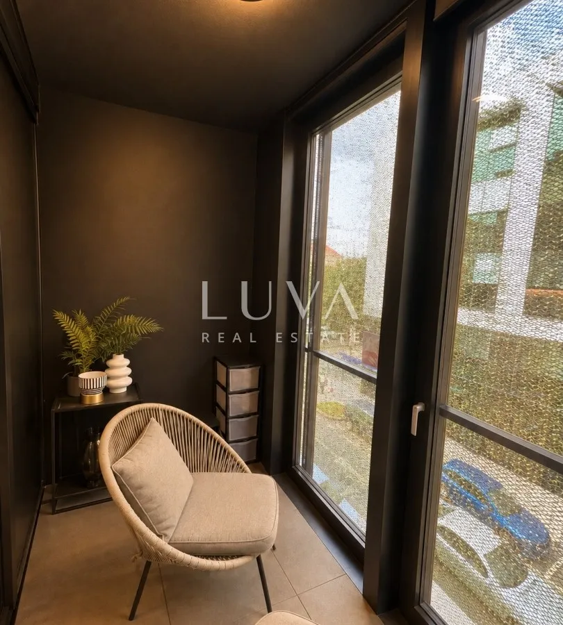 Zagreb, Center, luxury 4 room apartment in a new build for rent