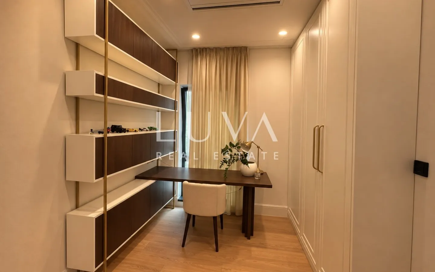 Zagreb, Center, luxury 4 room apartment in a new build for rent