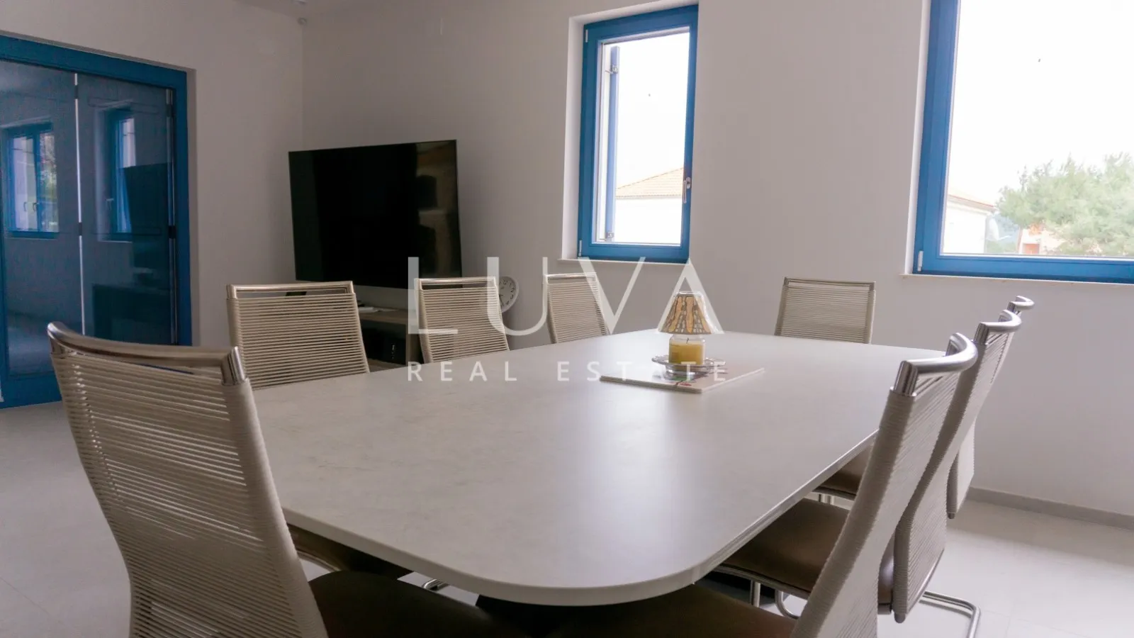 Hvar, Jelsa, 235 m² stone house with pool, for sale