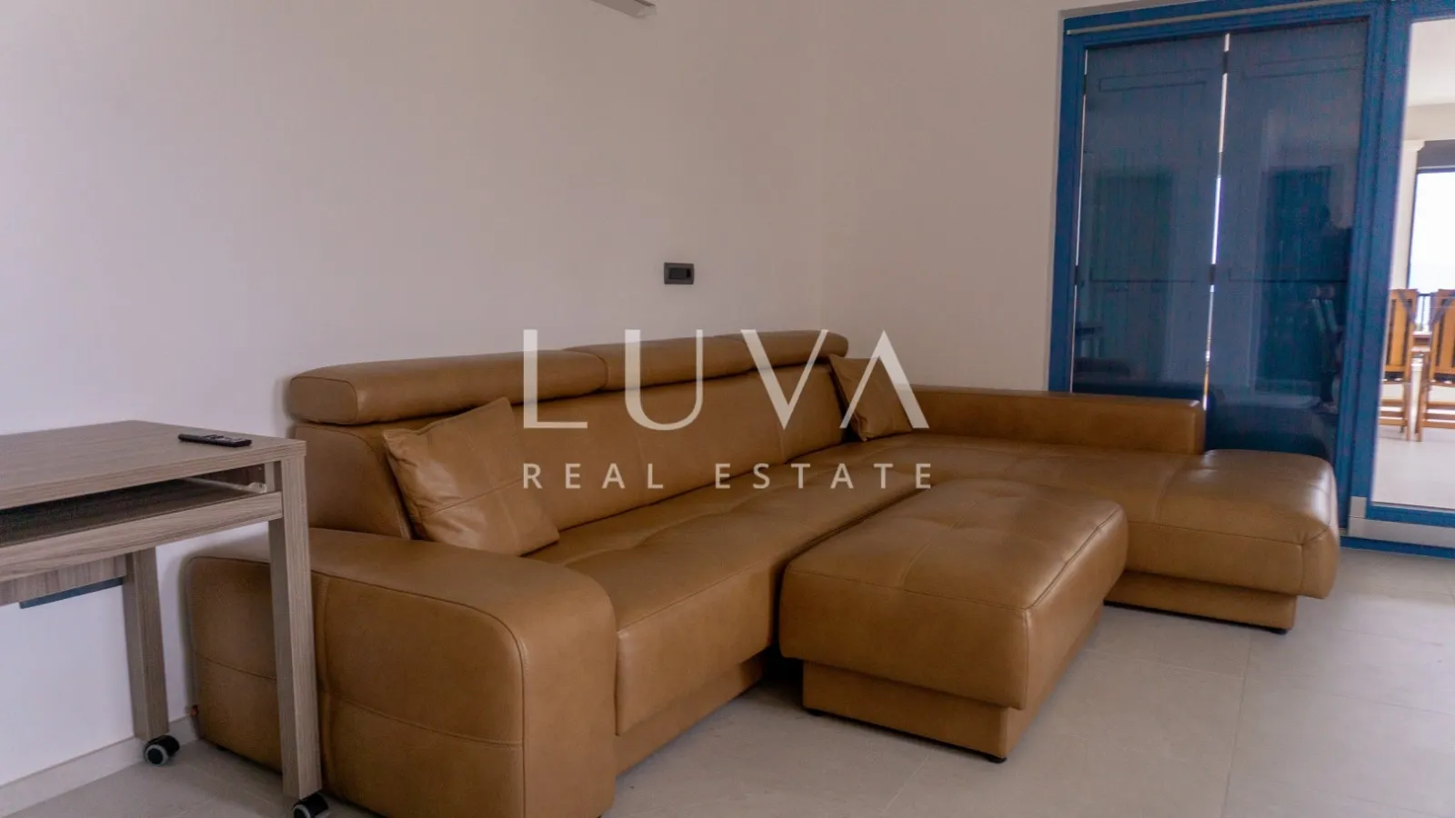 Hvar, Jelsa, 235 m² stone house with pool, for sale