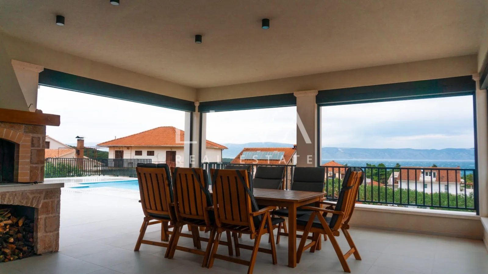 Hvar, Jelsa, 235 m² stone house with pool, for sale