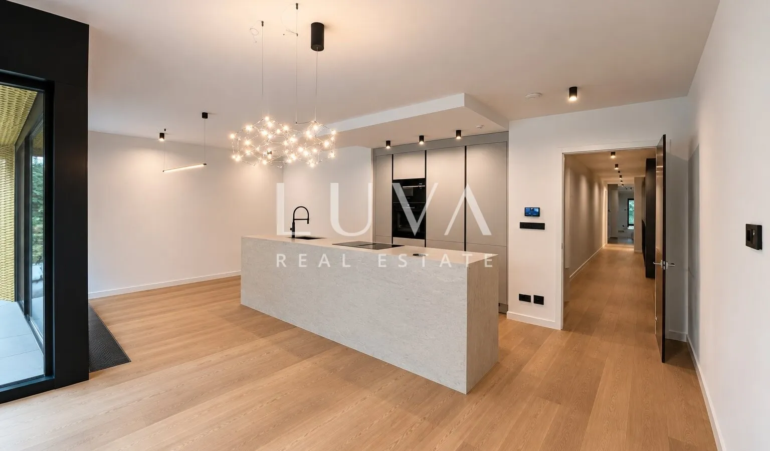 First Rent | New 4-Room, 1,500 sq ft Apartment - Ribnjak, Zagreb