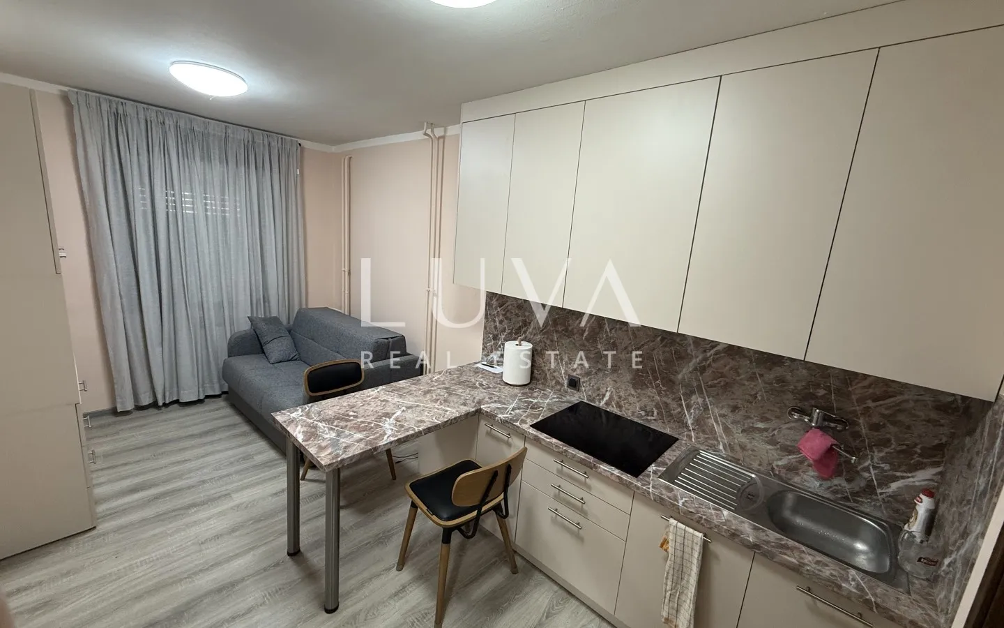 Zagreb, Malešnica, two-room apartment with storage room, 38 m²