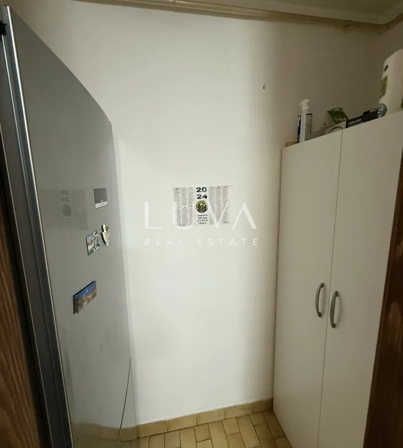 Zagreb, Malešnica, two-room apartment with storage room, 38 m²
