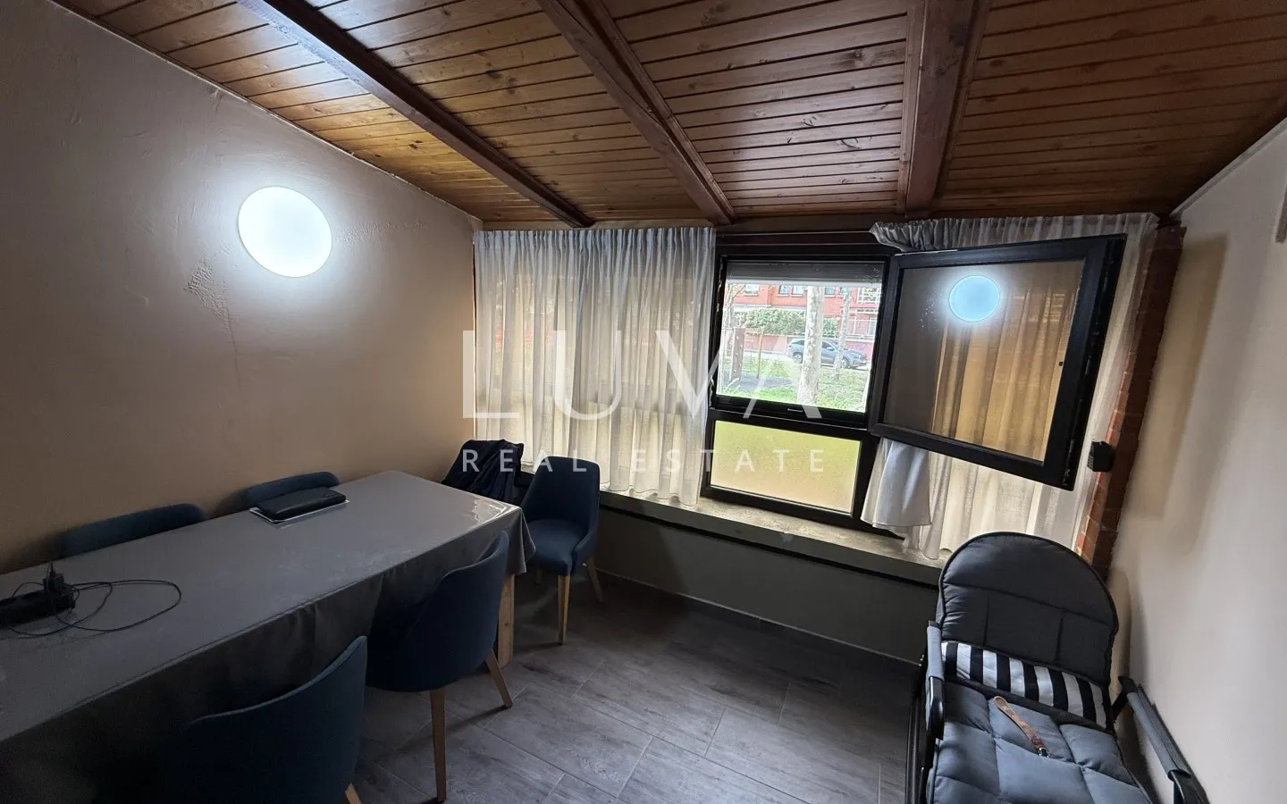Zagreb, Malešnica, two-room apartment with storage room, 38 m²