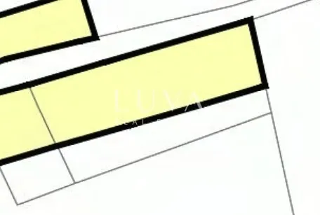 Istrien, Završje – Baugrundstück in einem kleinen istrischen Dorf 3.645 m²