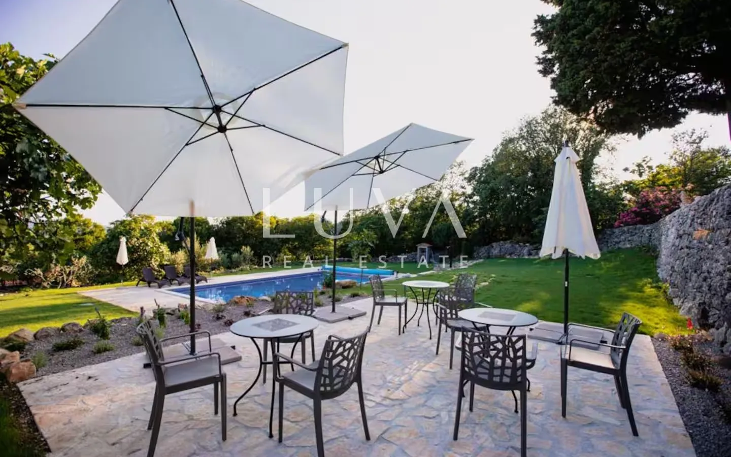Istra, Ripenda Kras, tourist villa and estate for sale