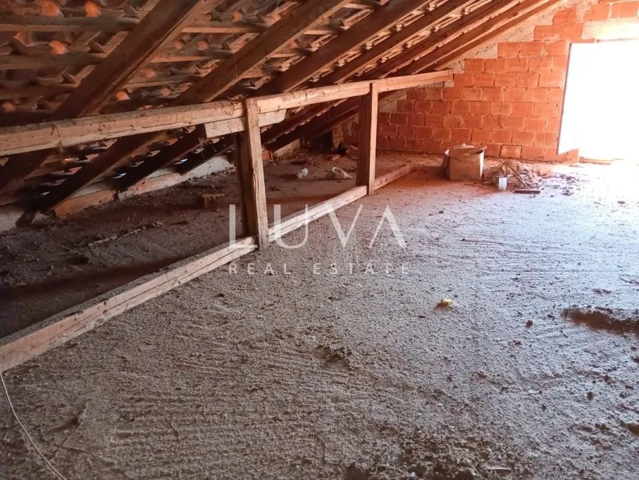 Istra, Poreč, 3S novo renovirani stan u kući, 82 m²