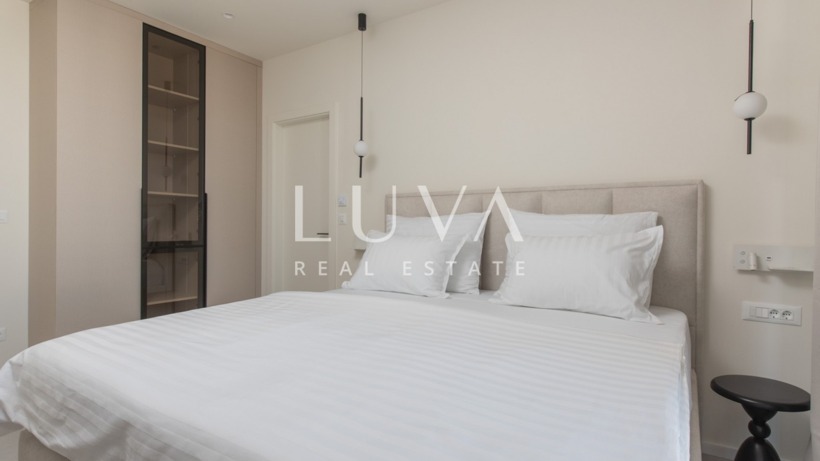 Čiovo, Trogir, modern 285 m² house with a pool and sea view