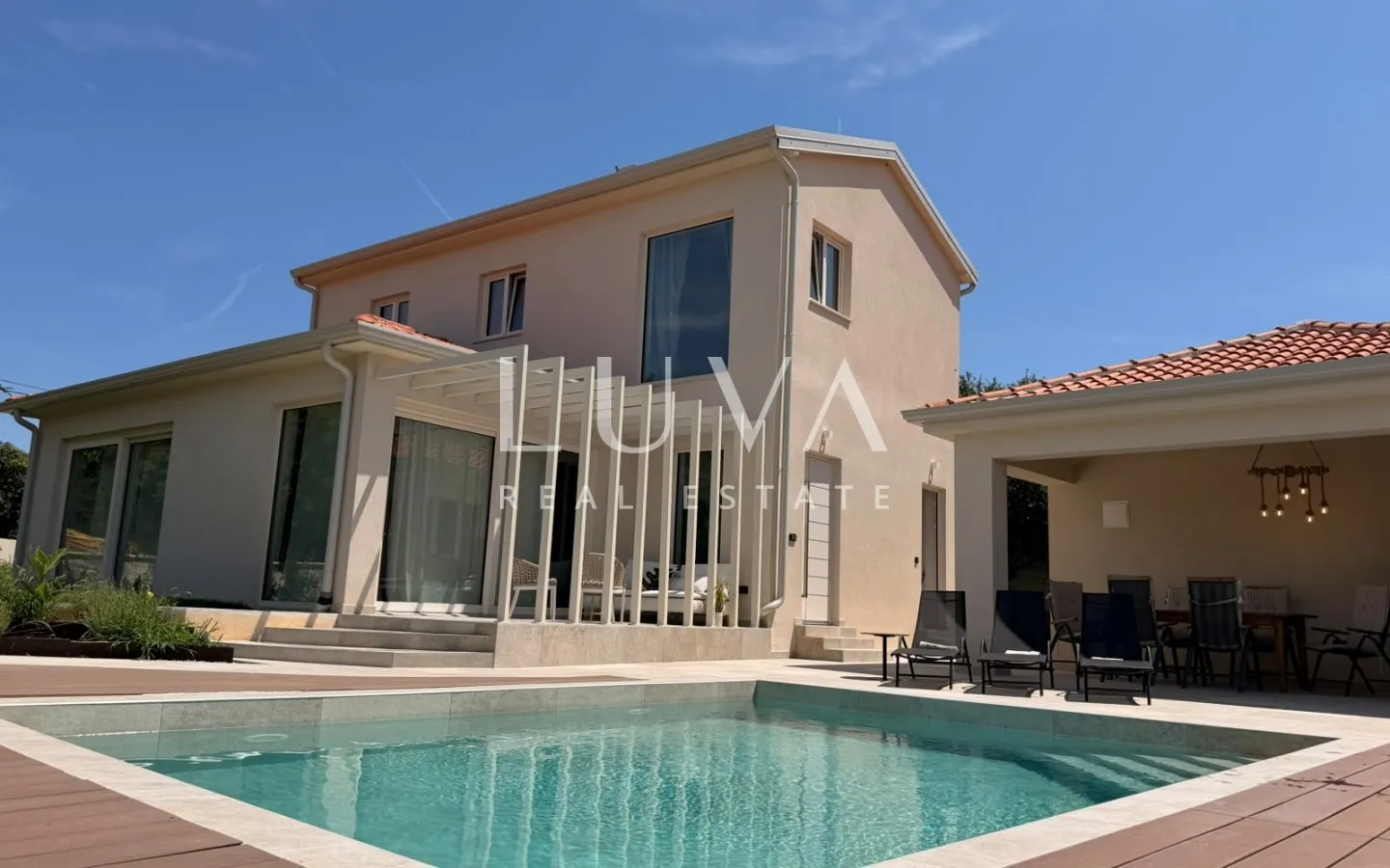 Istria, Poreč, modern villa with pool and garden, 180 m²