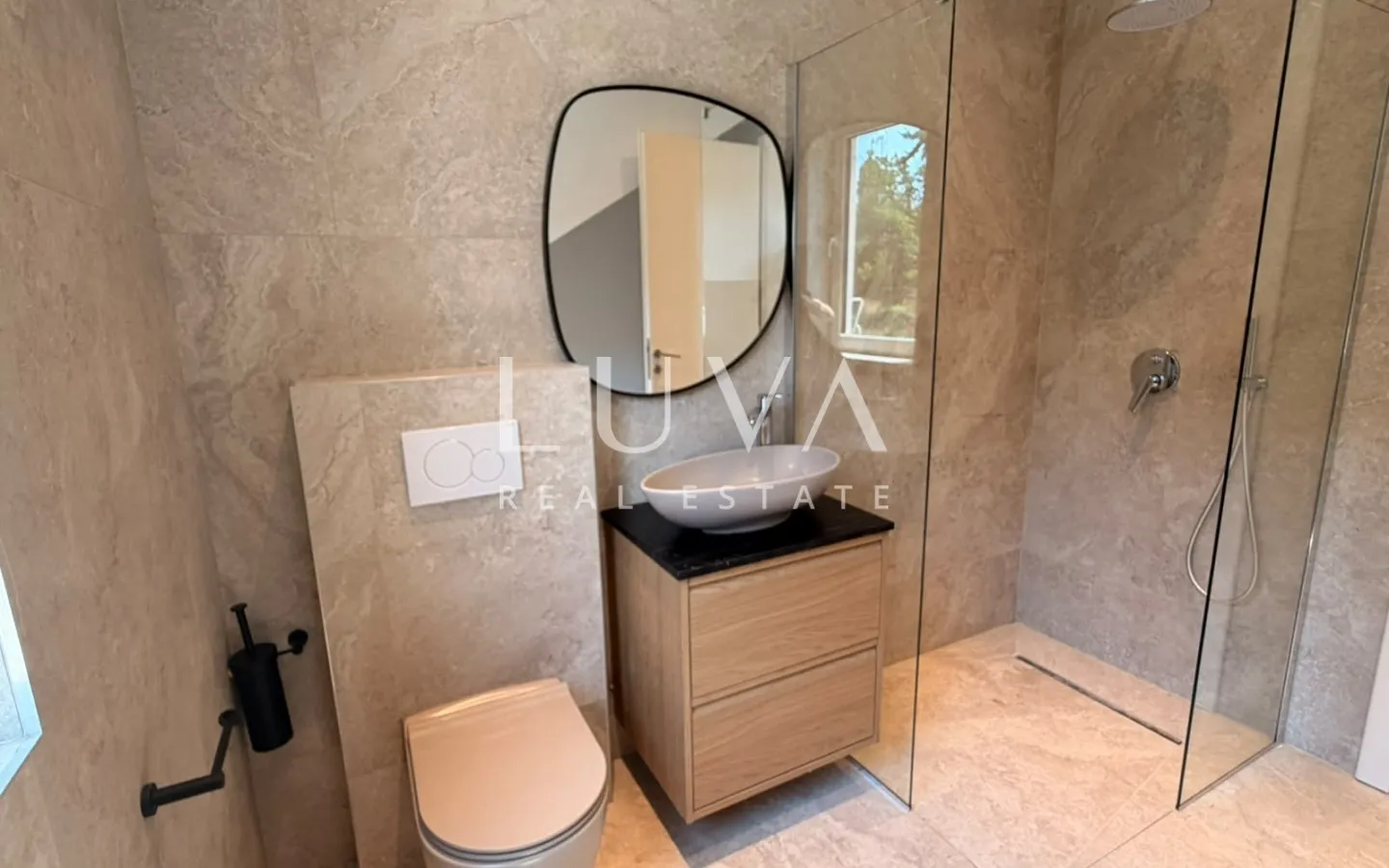 Istria, Poreč, modern villa with pool and garden, 180 m²