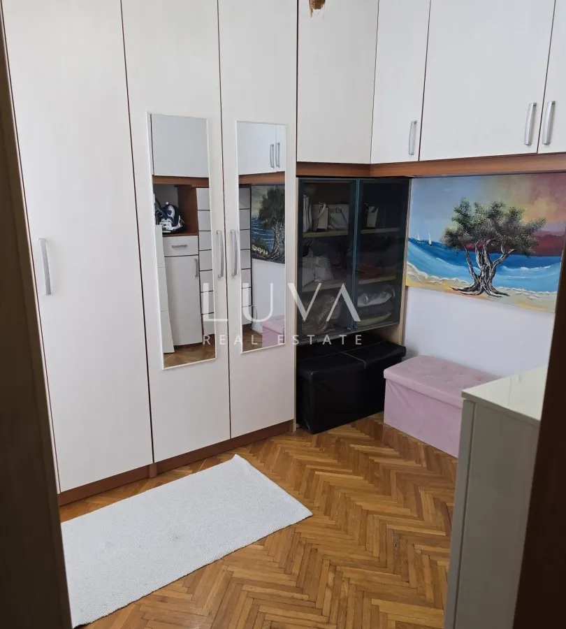 Rijeka, Rastočine, furnished 3-bedroom apartment with a panoramic view, 74 m² NKP