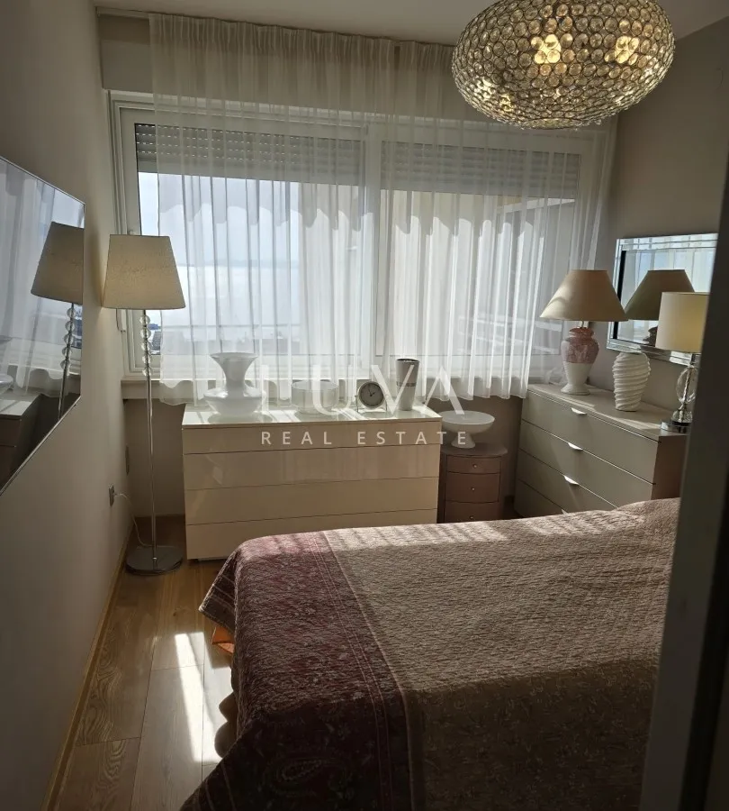 Rijeka, Rastočine, möblierte 3-Zimmer-Wohnung mit Panoramablick, 74 m² NKP