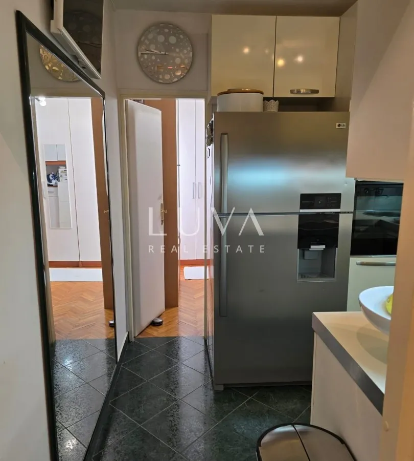 Rijeka, Rastočine, furnished 3-bedroom apartment with a panoramic view, 74 m² NKP