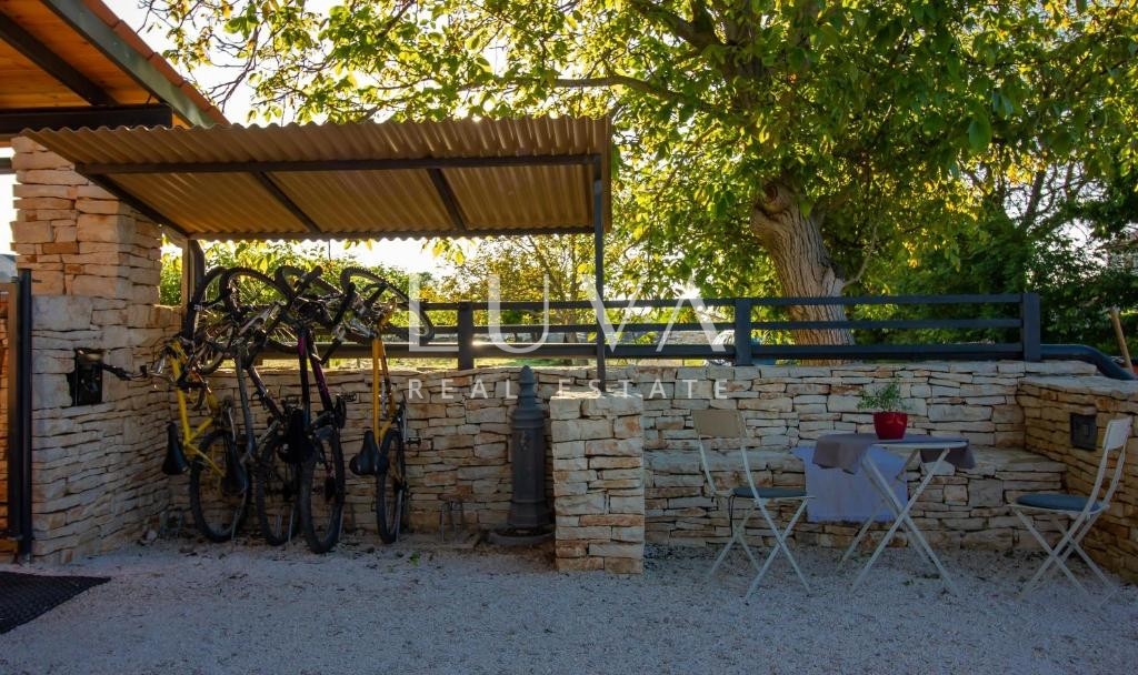 Istria, Vodnjan, luxury villa with pool and wellness, 395 m² net