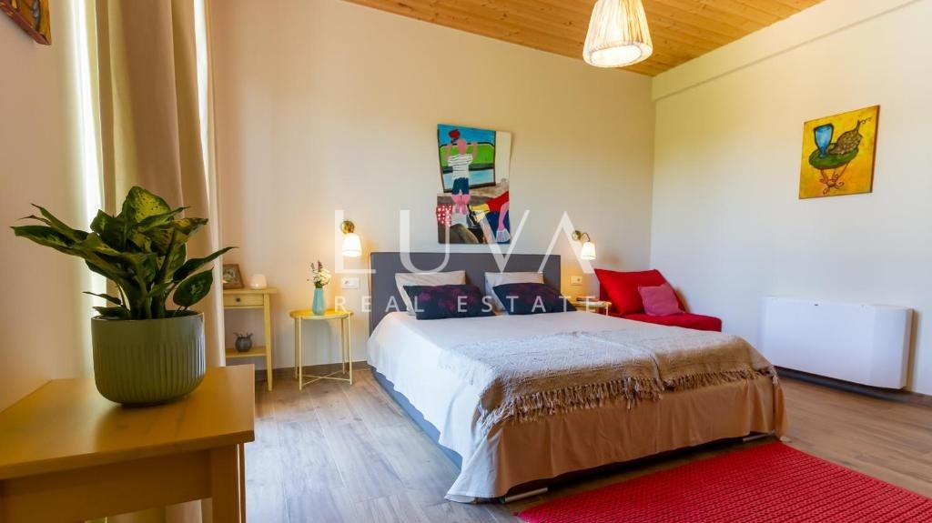 Istria, Vodnjan, luxury villa with pool and wellness, 395 m² net