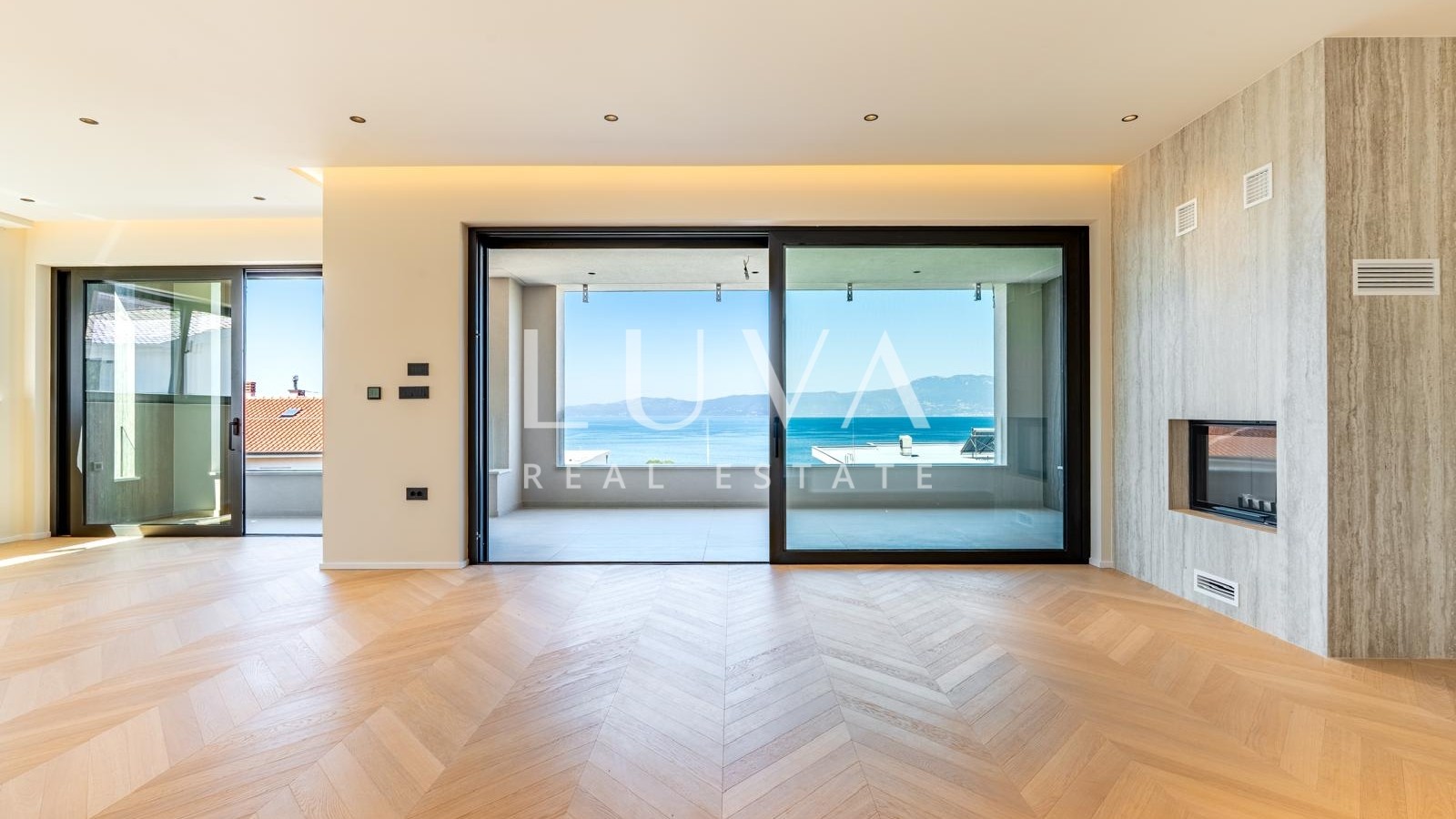 Rijeka, Kostrena, 5 room apartment 200 m2 with sea view, for sale