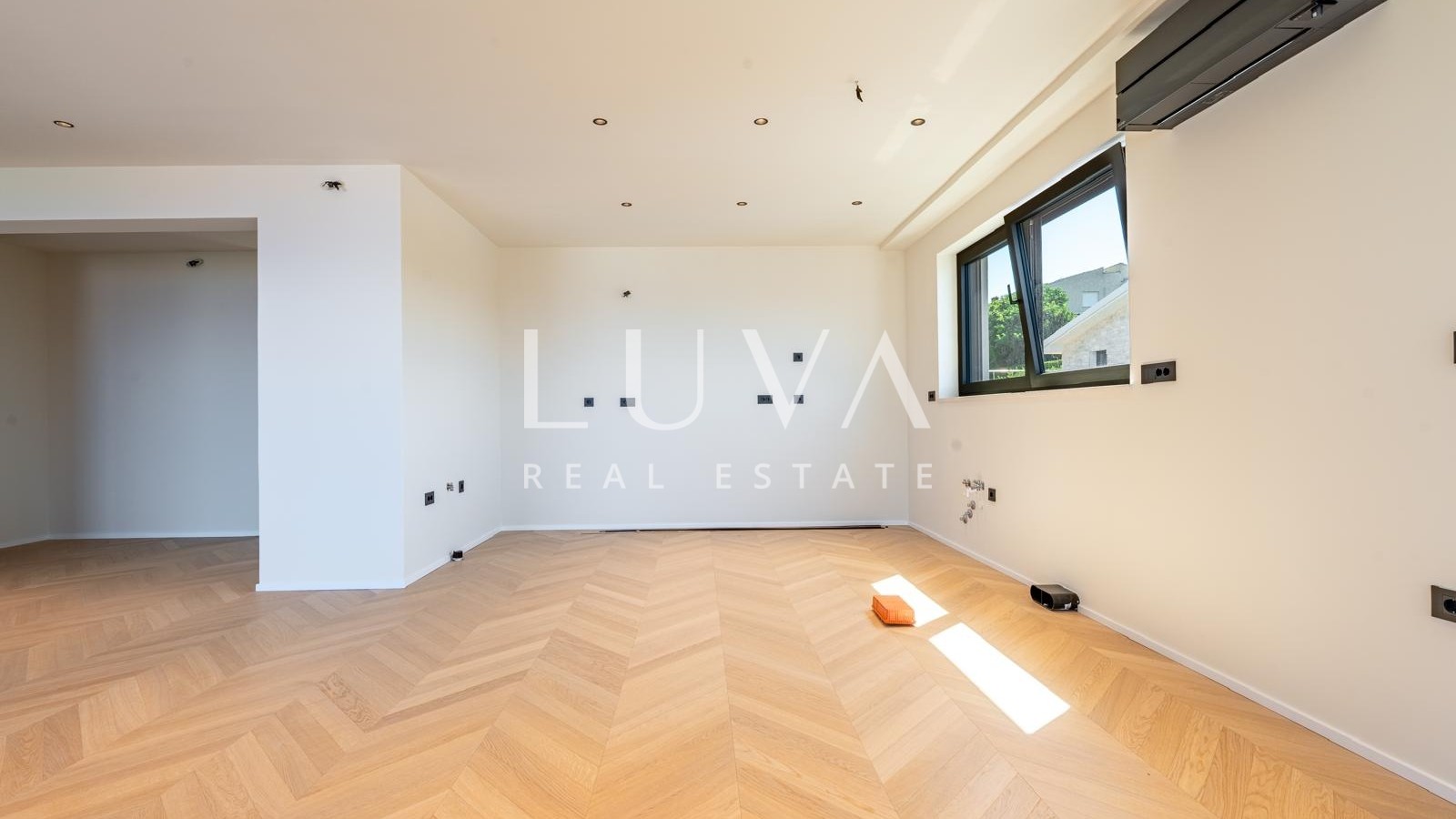 Rijeka, Kostrena, 5 room apartment 200 m2 with sea view, for sale
