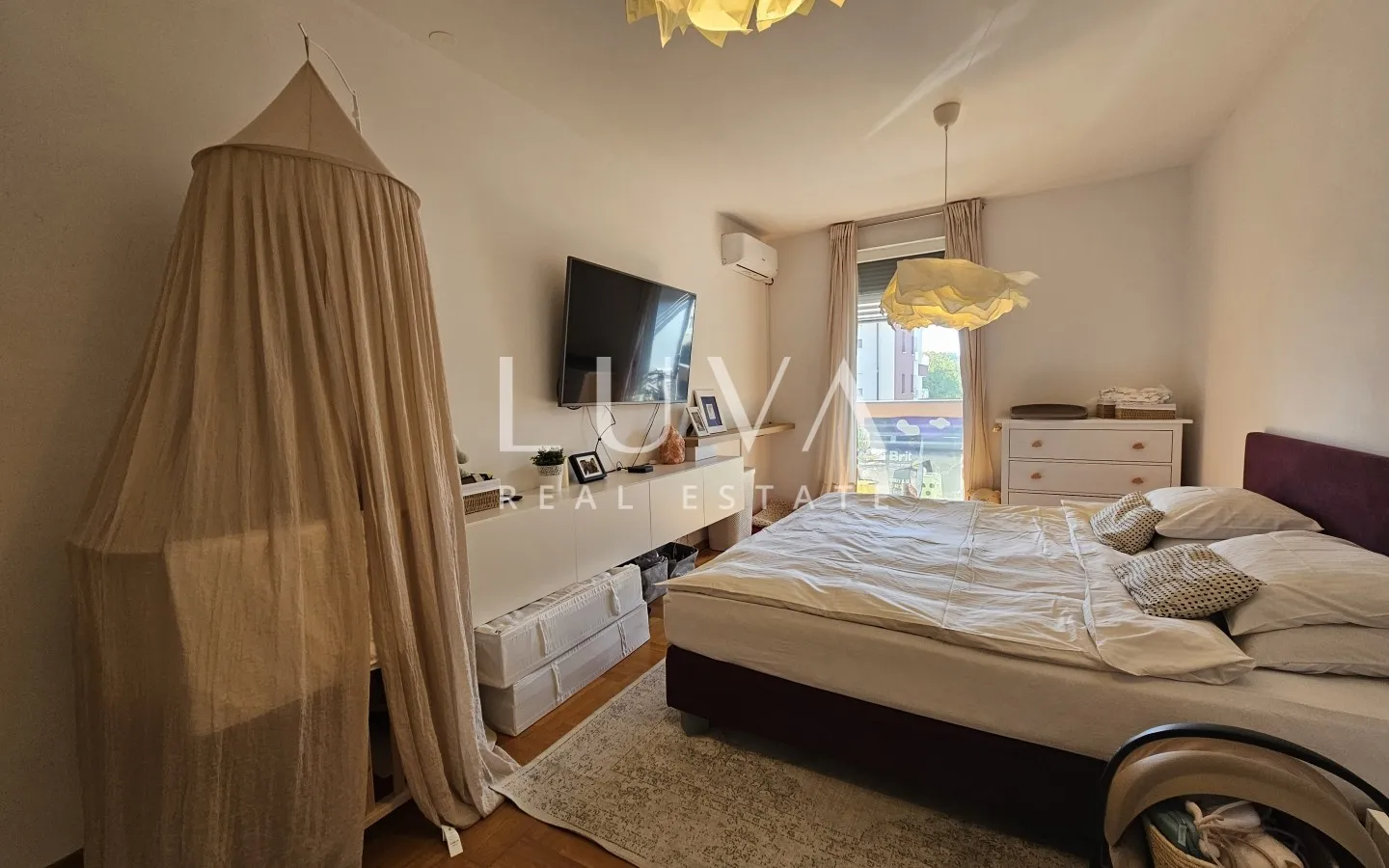 Zagreb, Jarun, 2 room apartment 70m2 NKP, for sale