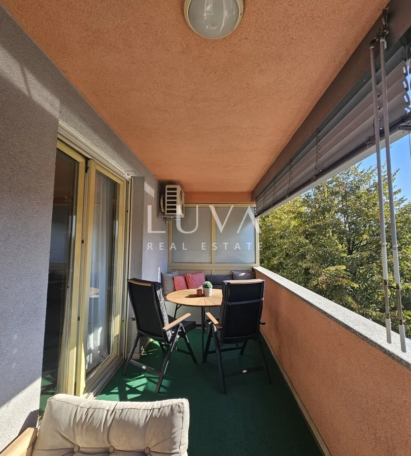 Zagreb, Jarun, 2 room apartment 70m2 NKP, for sale