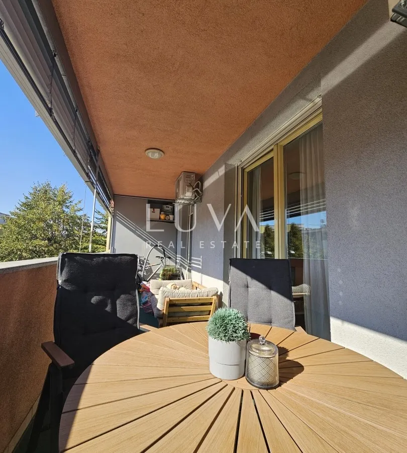 Zagreb, Jarun, 2 room apartment 70m2 NKP, for sale