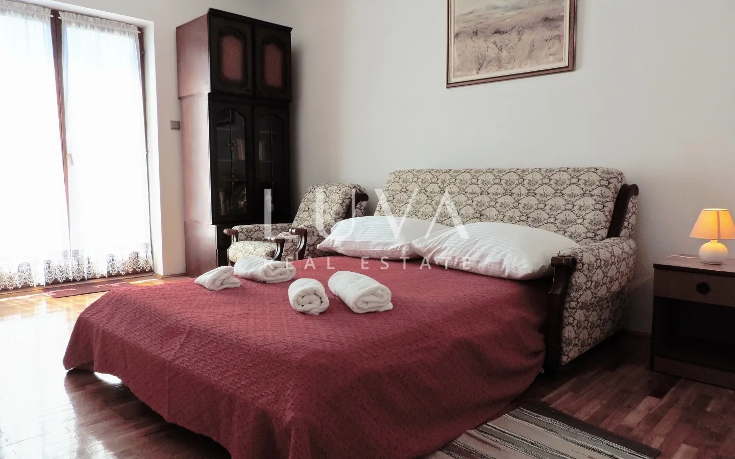 Istria, Buzet, detached house with a commercial space