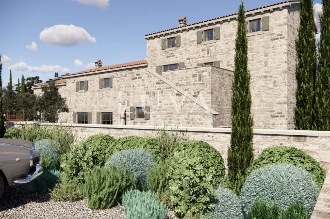 Istria, Kanfanar, magnificent family house, roh-bau stage