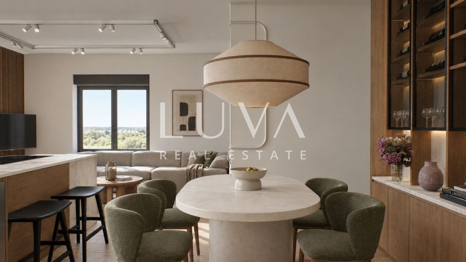 Istria, Novigrad, First-Floor Apartment with a Covered Terrace