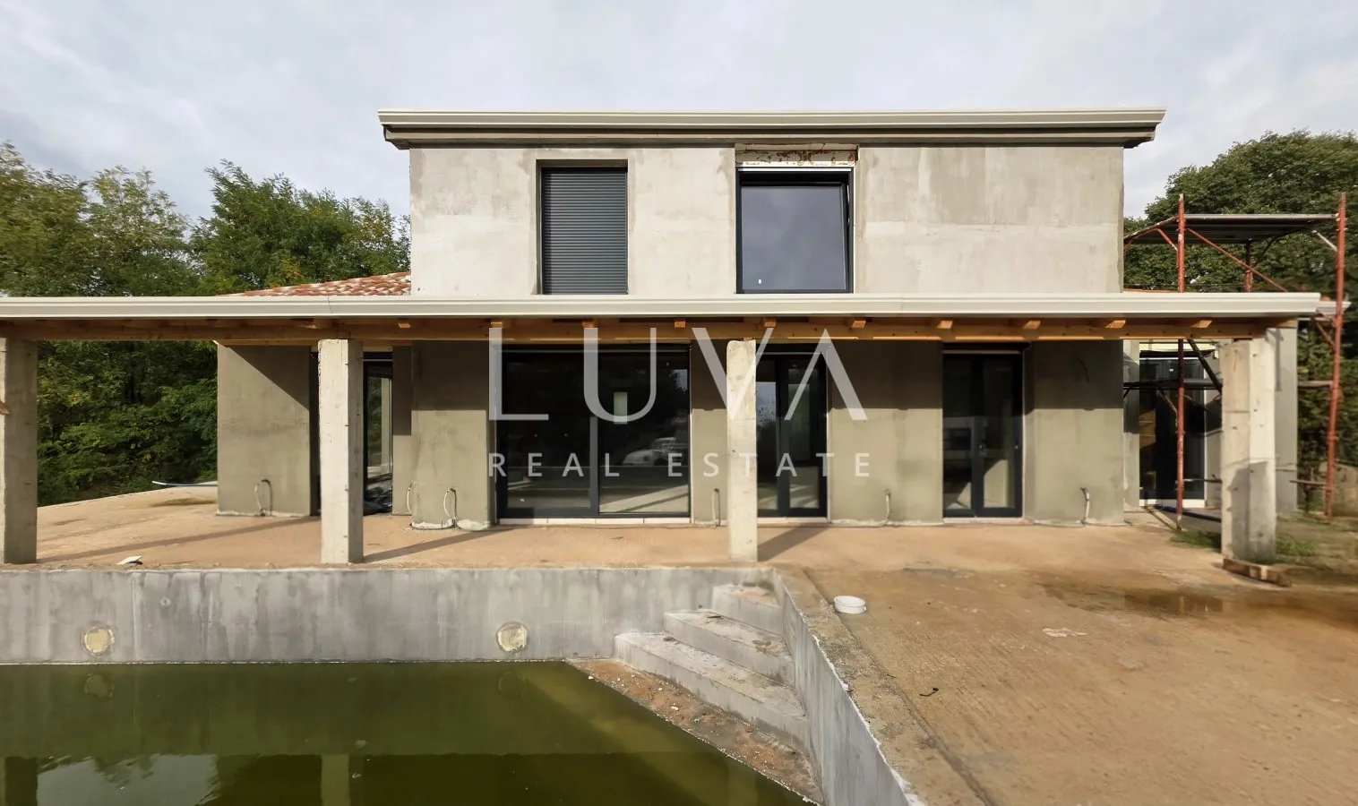 Istria, Tinjan, House with Swimming Pool Under Construction