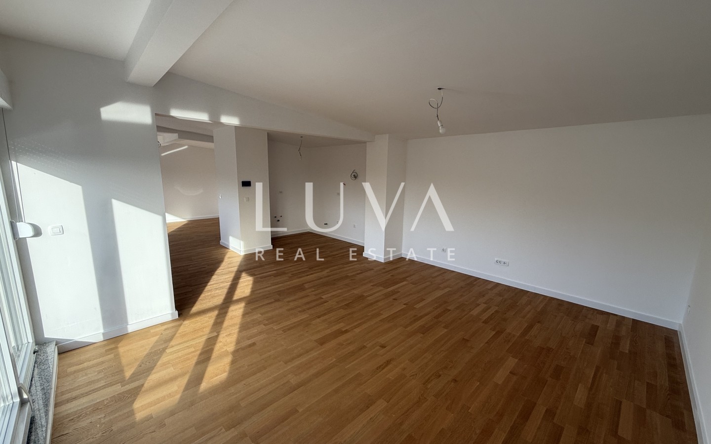 Zagreb, Perjavica, penthouse 4s stan, 134 m² na prodaju