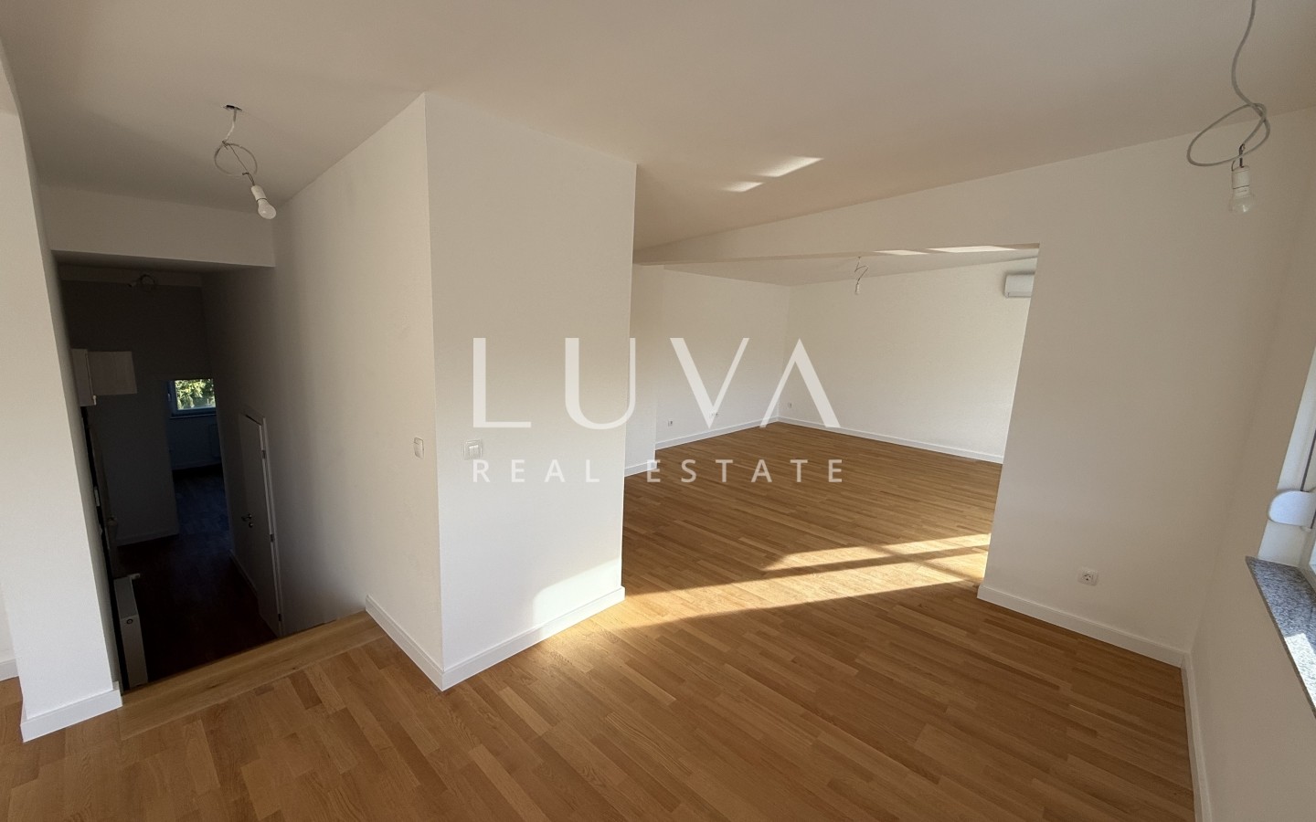 Zagreb, Perjavica, penthouse 4s stan, 134 m² na prodaju