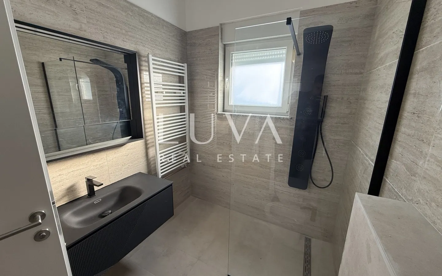 Zagreb, Perjavica, Penthouse-Wohnung mit 4 Schlafzimmern, 134 m² zu verkaufen