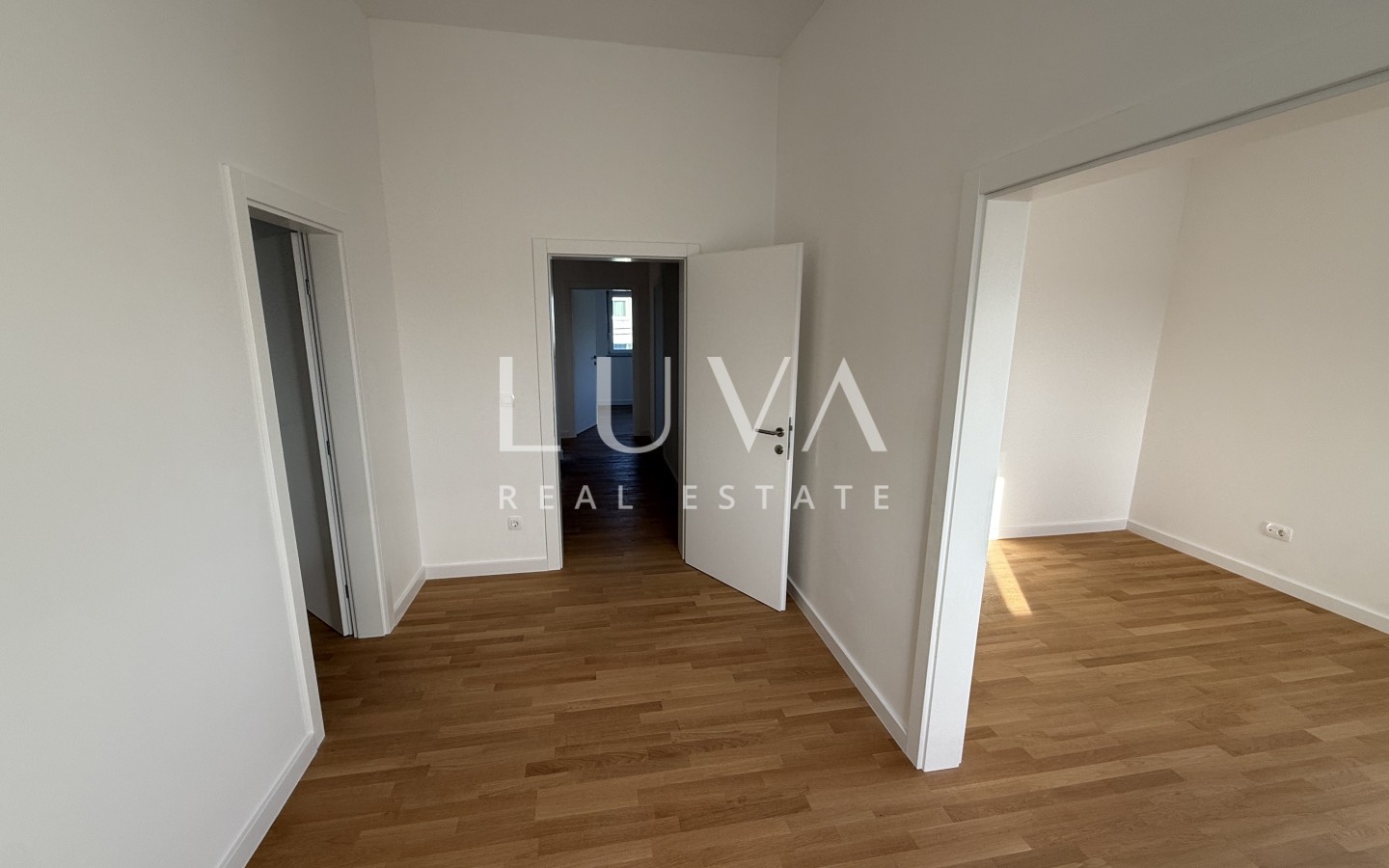 Zagreb, Perjavica, penthouse 4s stan, 134 m² na prodaju
