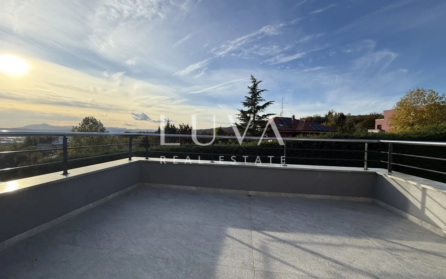 Zagreb, Perjavica, moderne 3-Zimmer-Wohnung mit Balkon, 80 m² zu verkaufen
