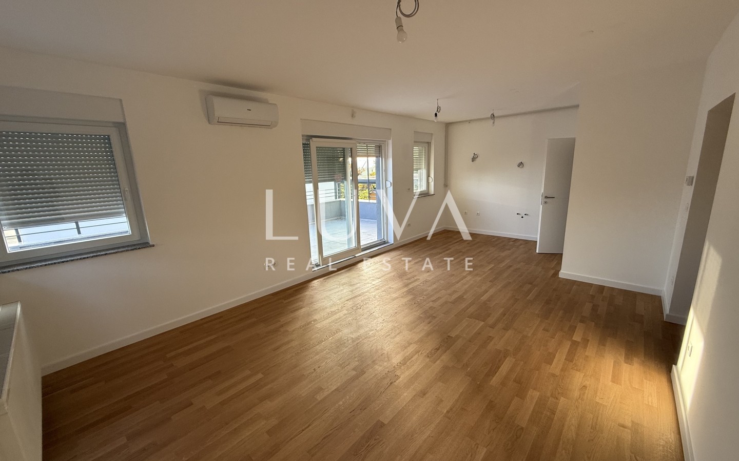 Zagreb, Perjavica, moderan 3s stan s terasom, 88 m² na prodaju
