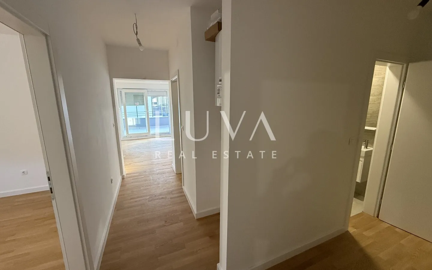 Zagreb, Perjavica, moderne 3-Zimmer-Wohnung mit Terrasse, 88 m² zu verkaufen