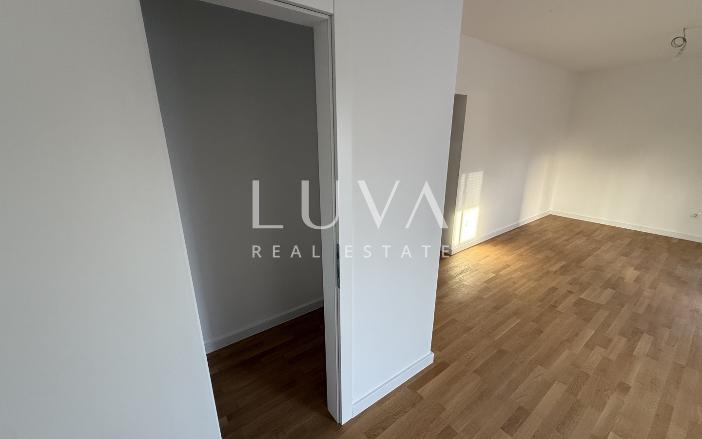Zagreb, Perjavica, moderan 3s stan s terasom, 88 m² na prodaju